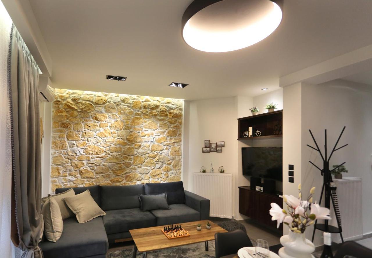 La Larissa Luxury Apartments Koronis Bagian luar foto