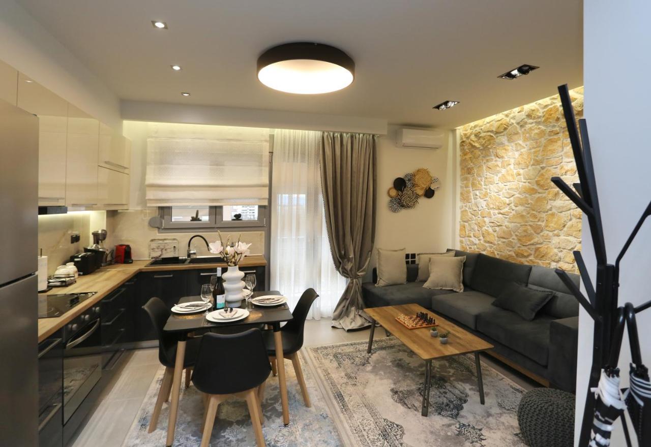 La Larissa Luxury Apartments Koronis Bagian luar foto