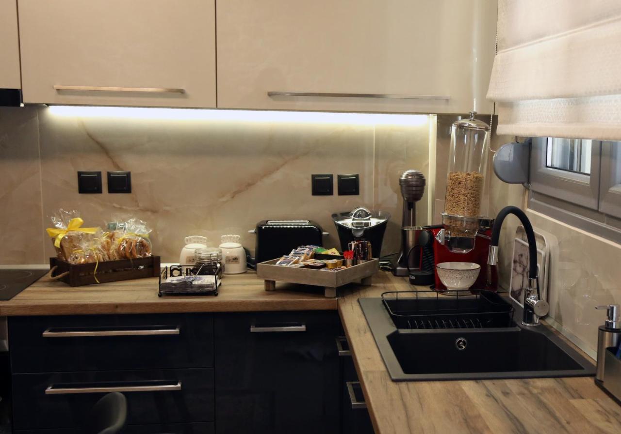 La Larissa Luxury Apartments Koronis Bagian luar foto